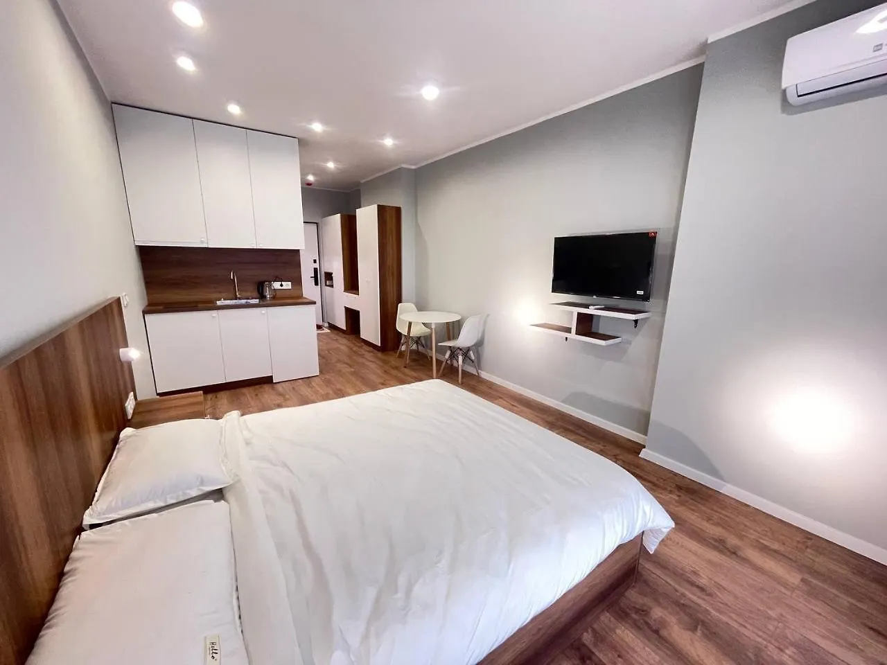 Paradise Apartments Solis Residence 바투미 조지아