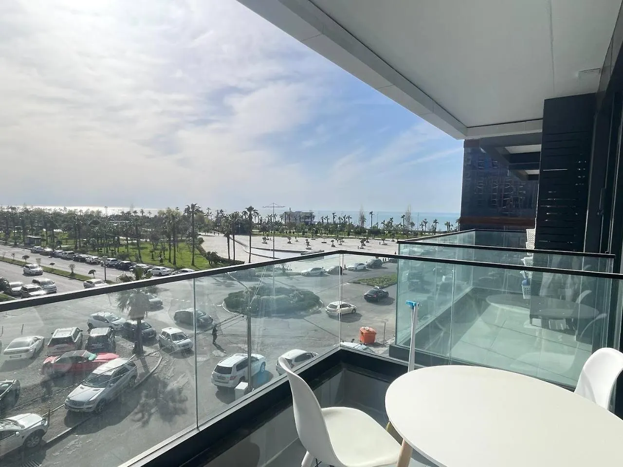 Paradise Apartments Solis Residence 바투미